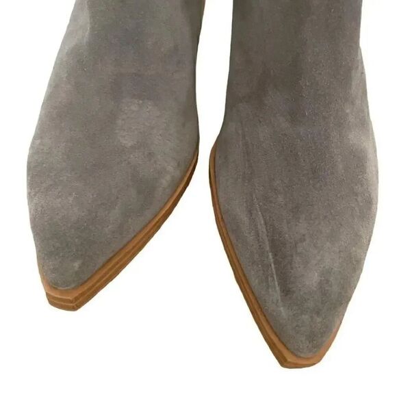 Marc Fisher Suede Leather Gadri Pointed Toe Bootie Gray SZ 6.5 - Picture 4 of 11